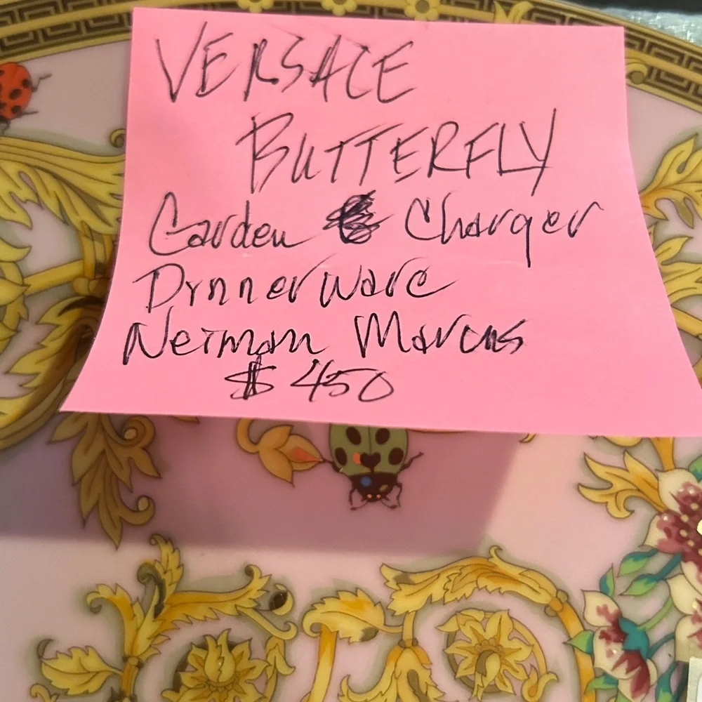 Versace chargers - Picture 4 of 7